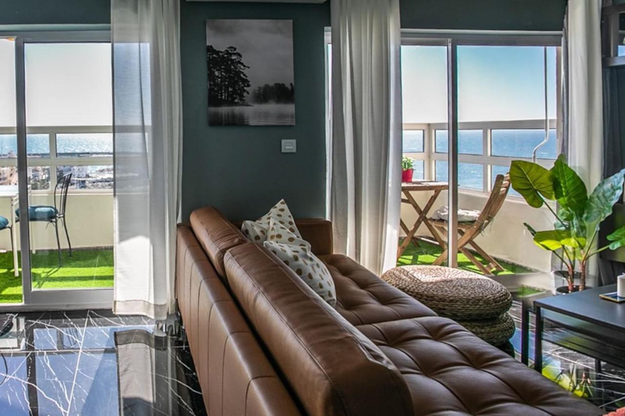베날마데나코스타 Panoramic Seaview Puerto Marina 아파트 외부 사진