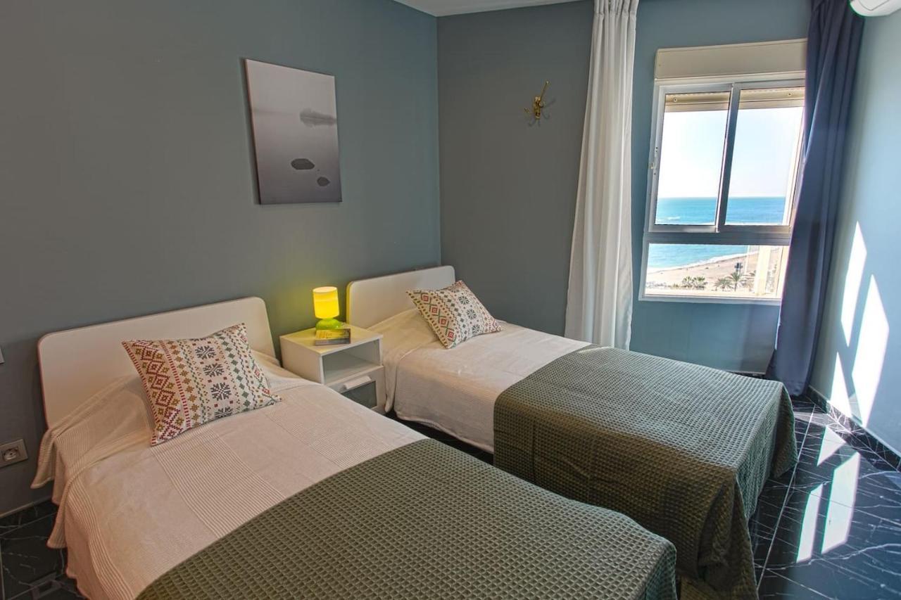 베날마데나코스타 Panoramic Seaview Puerto Marina 아파트 외부 사진