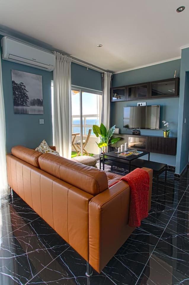 베날마데나코스타 Panoramic Seaview Puerto Marina 아파트 외부 사진