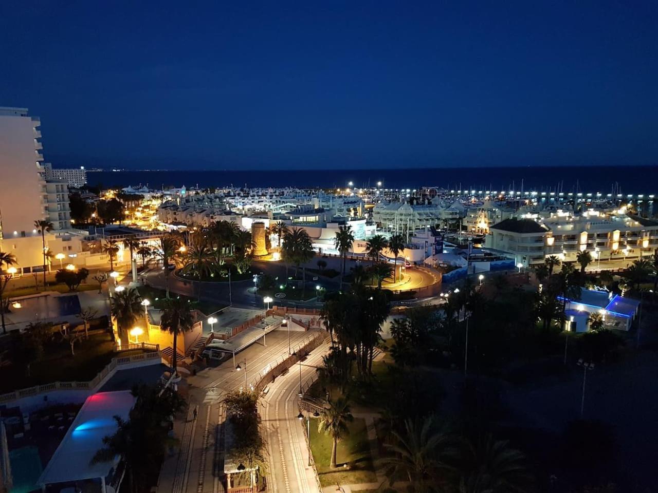 베날마데나코스타 Panoramic Seaview Puerto Marina 아파트 외부 사진