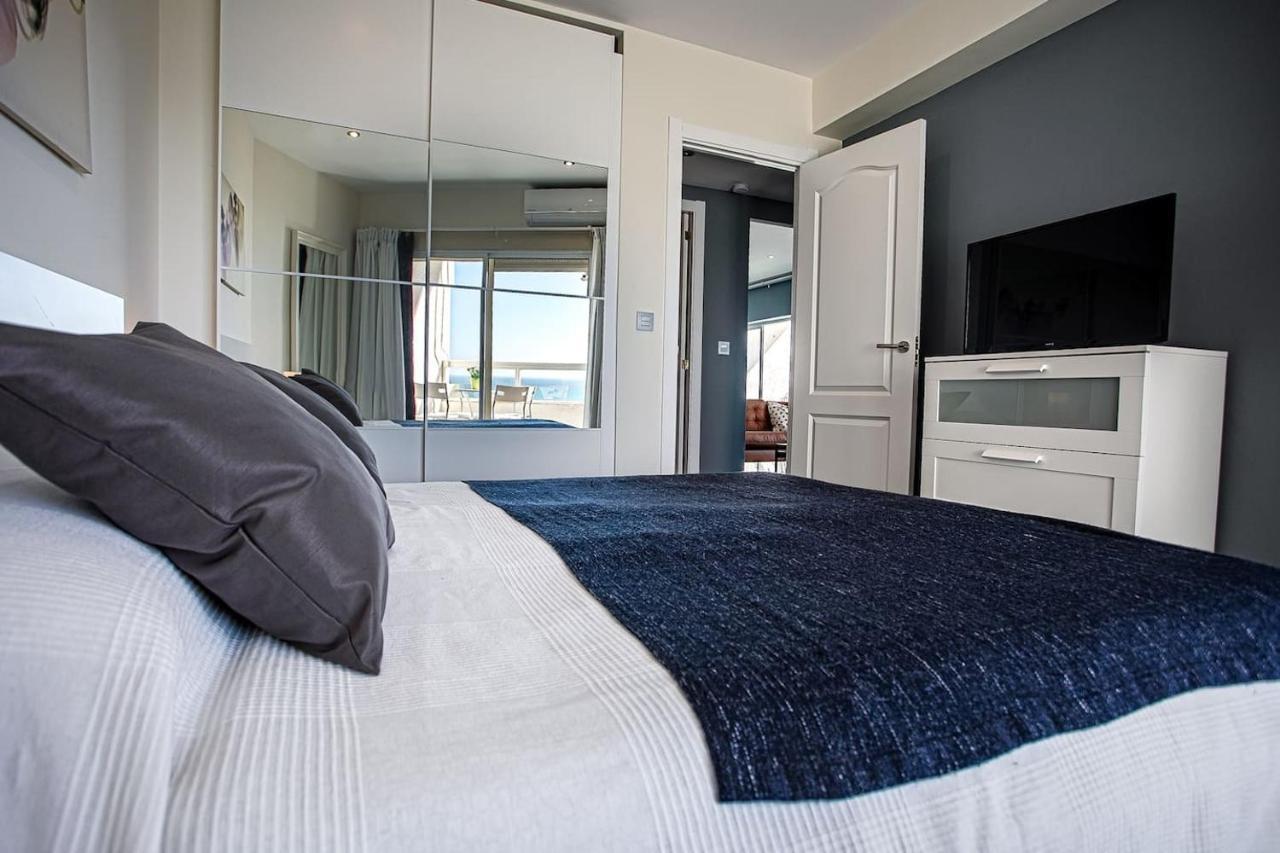 베날마데나코스타 Panoramic Seaview Puerto Marina 아파트 외부 사진