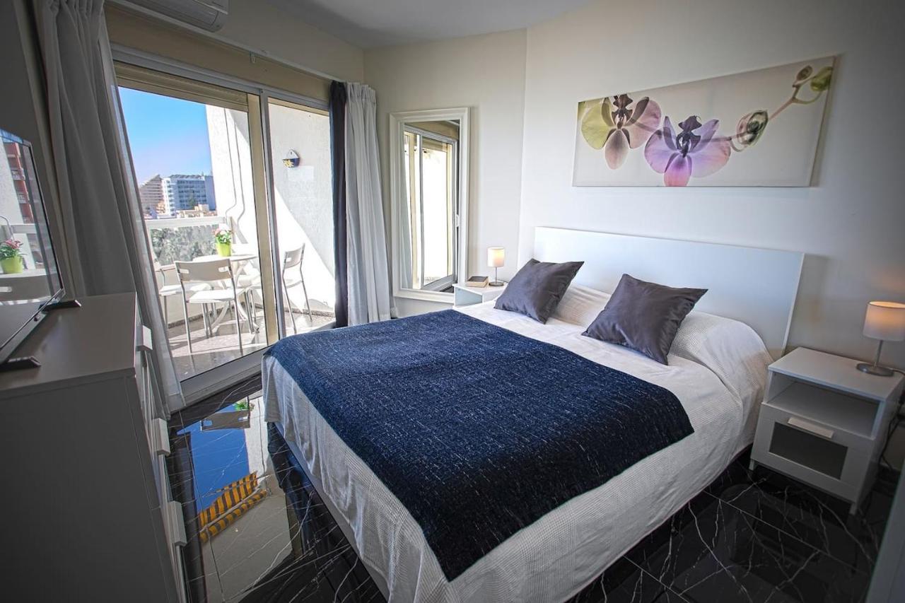 베날마데나코스타 Panoramic Seaview Puerto Marina 아파트 외부 사진